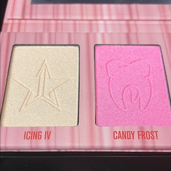 🔥Jeffree Star ⭐️ Cavity Skin Frost Highlighter Palette - Picture 5 of 6